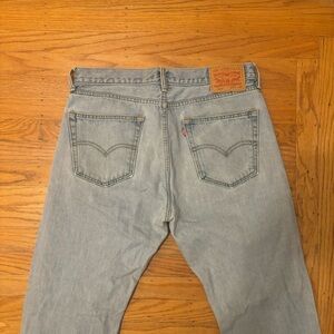 Levi’s Jeans